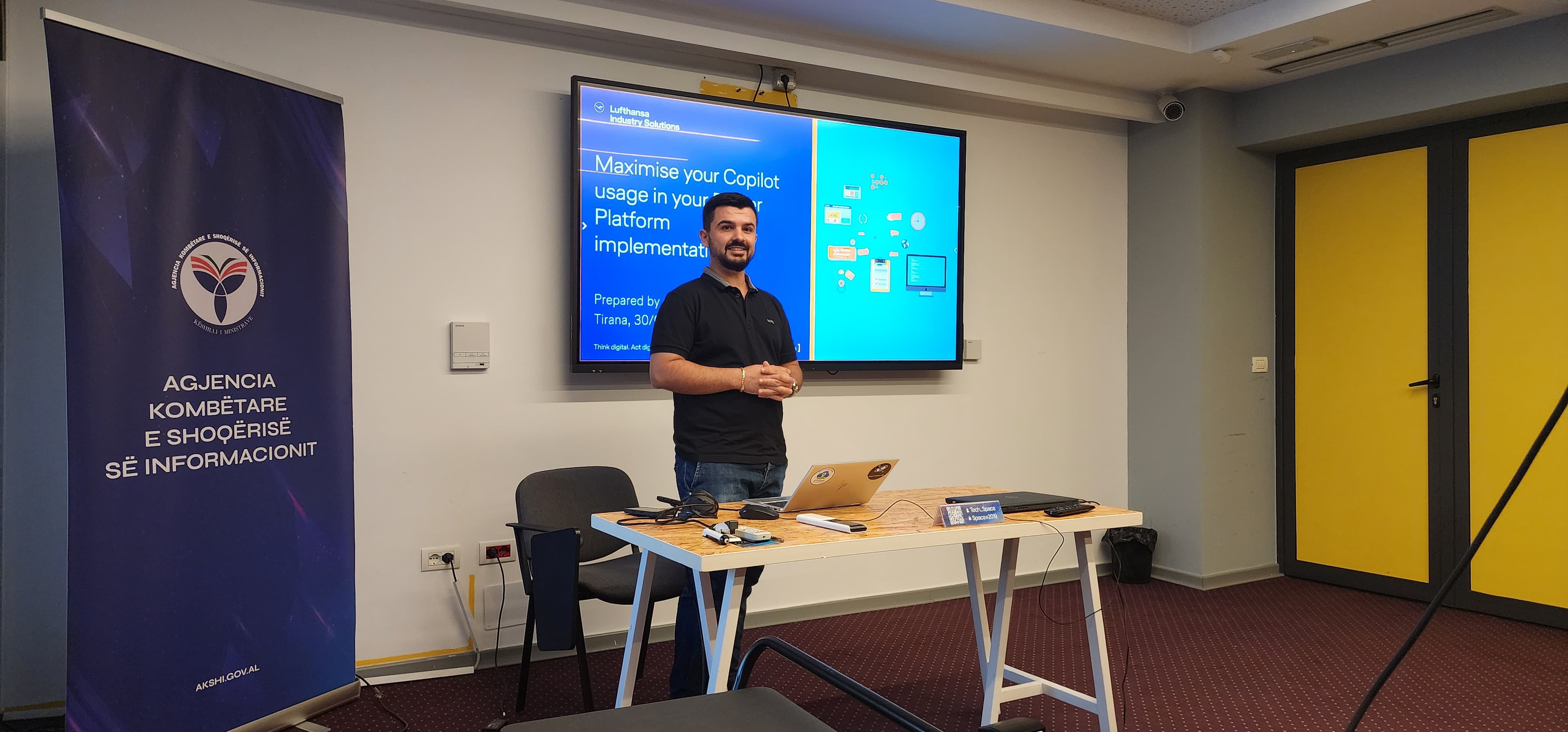 Leonard Laçi at a PPUGA event
