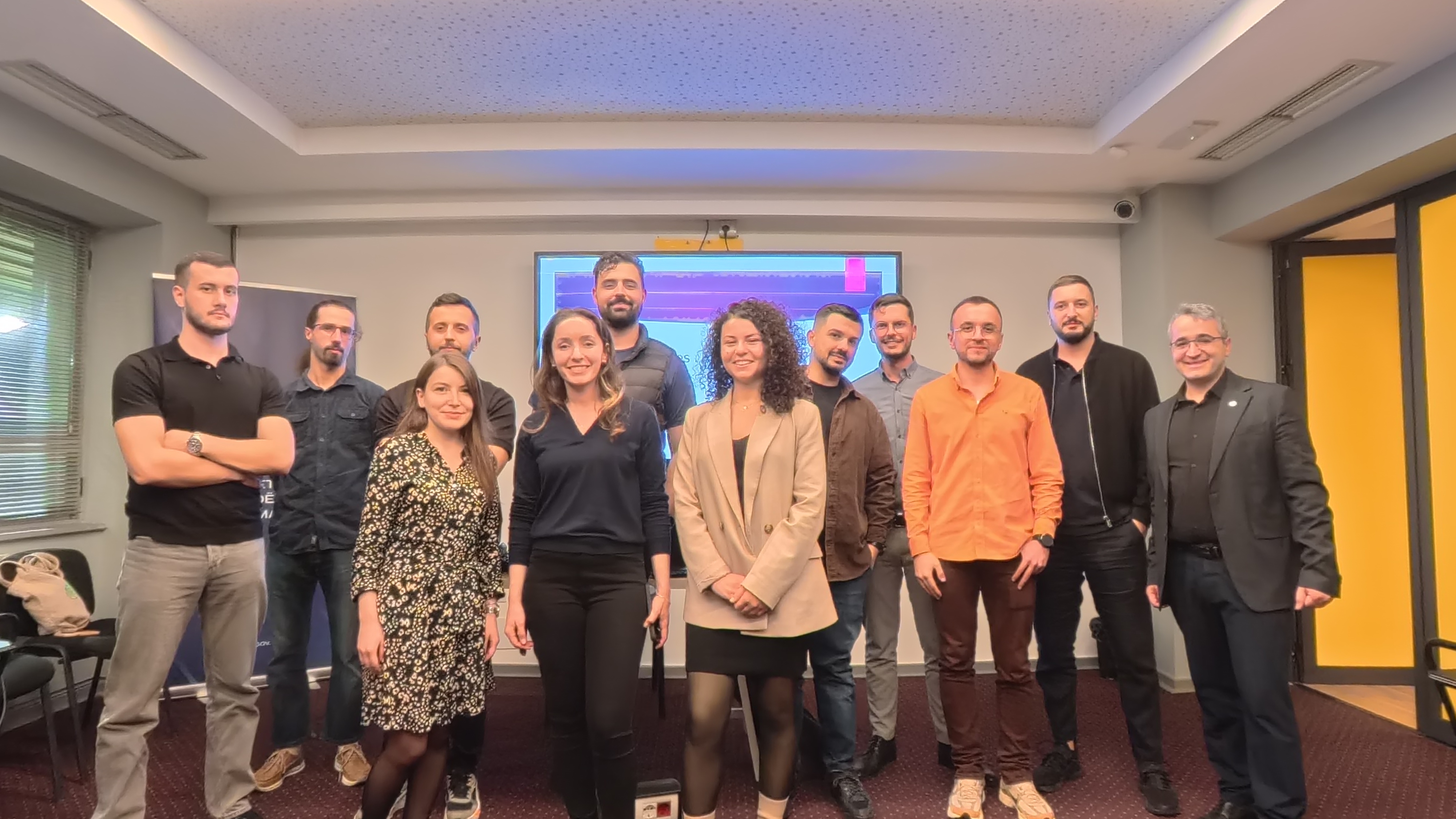 01.group-photo.jpg